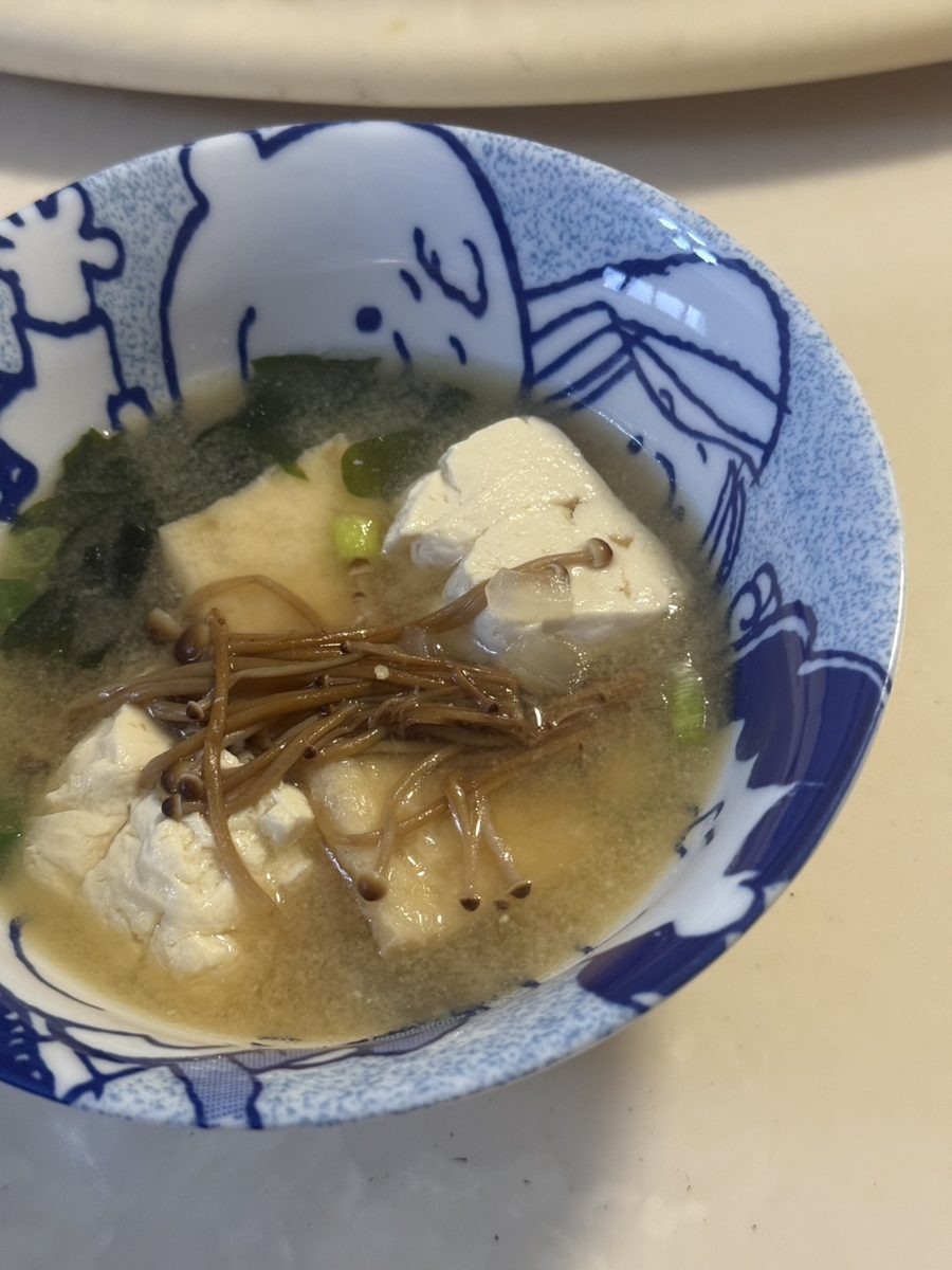 菇菇味噌豆腐湯