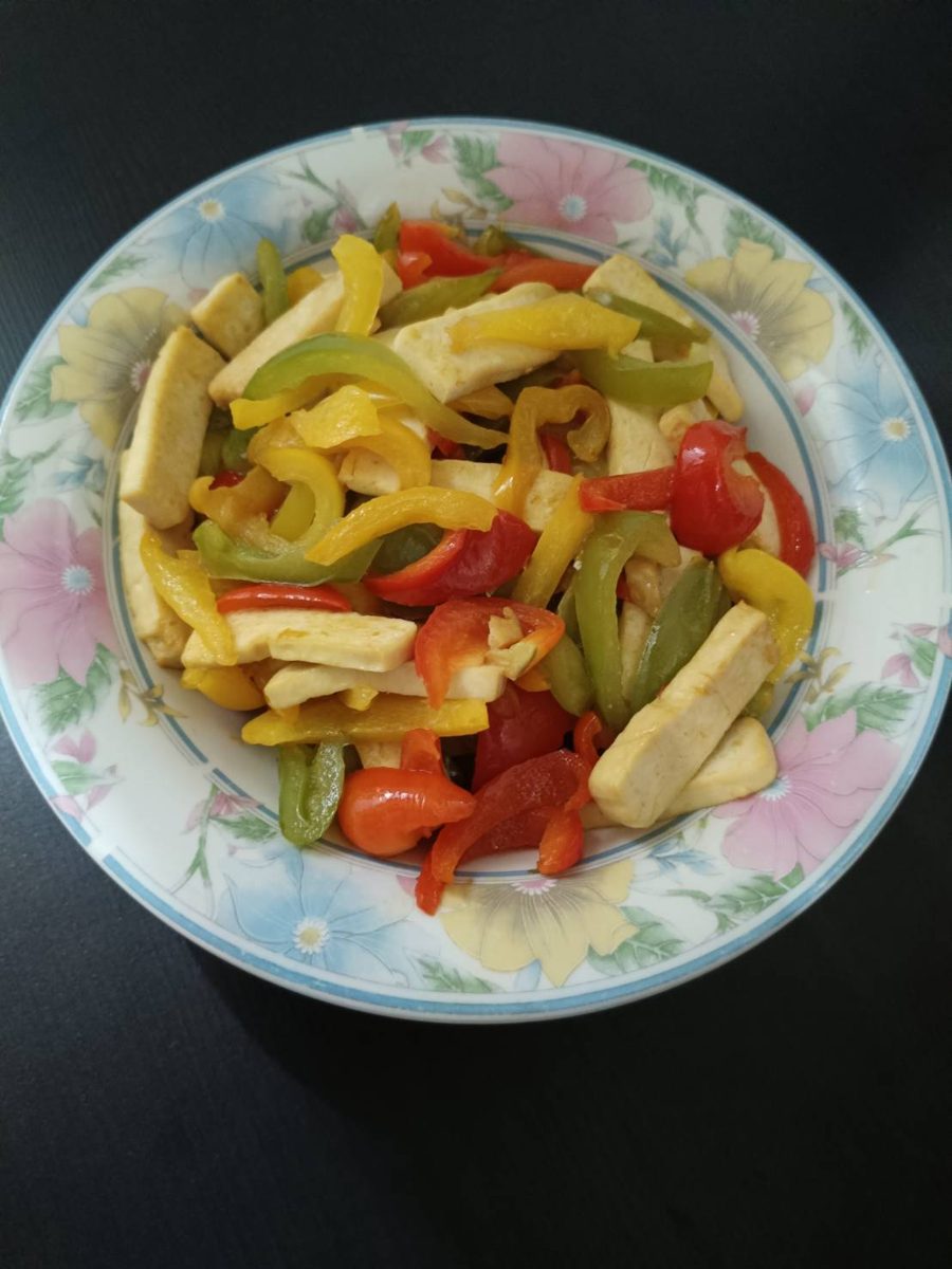 彩椒炒豆干