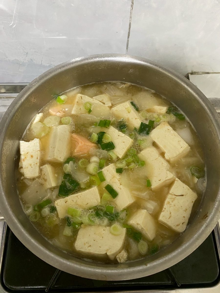 鮭魚豆腐味噌湯