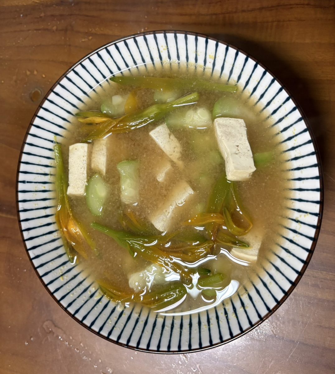 金針味噌豆腐湯